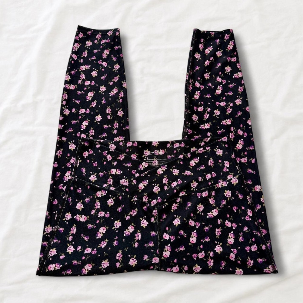 Betsey Johnson Floral Performance Leggings Crossover Waist Black Pink Purple M